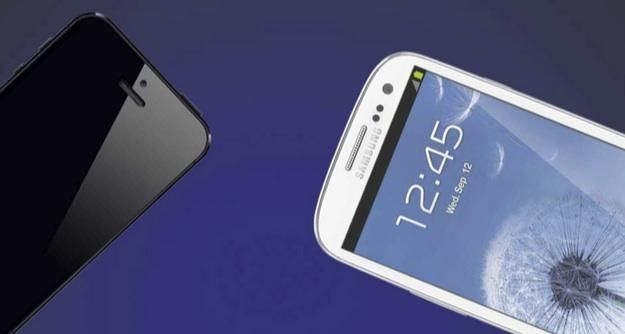 Iphone5_vs_Samsung_GalaxyS3